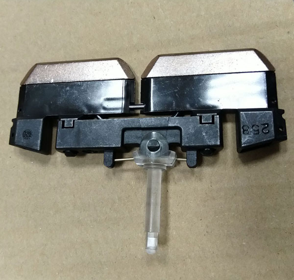 SA-KDS2/40/04PH-88/15-0,5 carbon brush actual photo