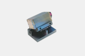 Clamping magnetic strip